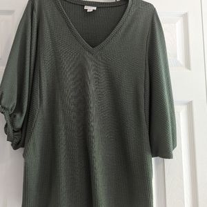 LuLaRoe Renee Size medium